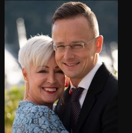 Magyarország egyik legismertebb és legcsinosabb hölgye SZIJJÁRTÓ SZILVIA !MEGMUTATTA ESKÜVŐI KÉPÉT SZIJJÁRTÓ SZILVIA : ÍGY NÉZETT KI MENYASSZONYKÉNT SZIJJÁRTÓ PÉTER OLDALÁN!