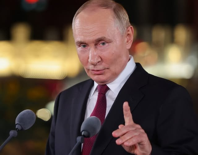 Vlagyimir Putyin szerint a magyarok többsége magyar akar maradni, és támogatni fogja Orbán Viktort