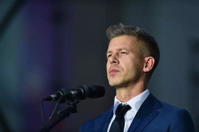 Futótűzként terjed a Tisza Párt új himnusza! Már 400 ezer meghallgatásnál jár 2 óra alatt