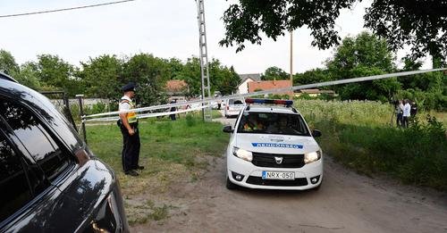 „Egyelőre nem mondják el neki, mi történt” – még nem tudja a 10 éves Bendegúz, hogy édesanyját és kishúgát is megölték