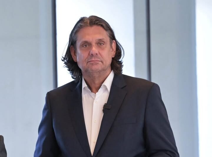 Deutsch Tamás: A Tisza Párt üti-vágja a magyar diákokat a brüsszeli hatalomgyakorlókkal együtt