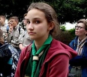 Orsolya az a lány, aki meghalt a székelyudvarhelyi kollégium leomlása után nem sokkal.. A kómából nem tudott felébredni..