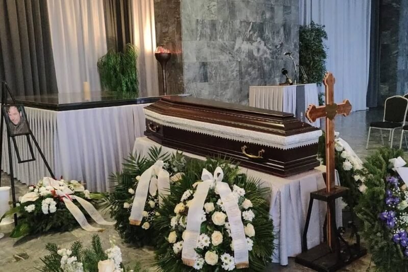 Kálloy Molnár Péter temetése..