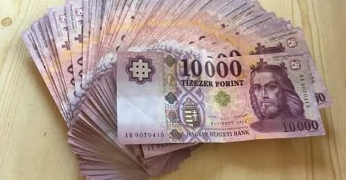 Örömhír érkezett az időseknek! Jön az extra nyugdíj – Ha ebben az évben születtél, Neked is jár