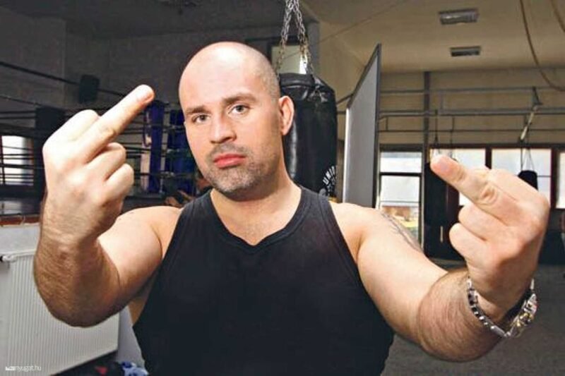 Teljesen elszabadult a pokol!! Dopeman habzó szájjal szállt bele újra Magyar Péterbe. Több mint kínos.. – Döbbenetes videó következik: