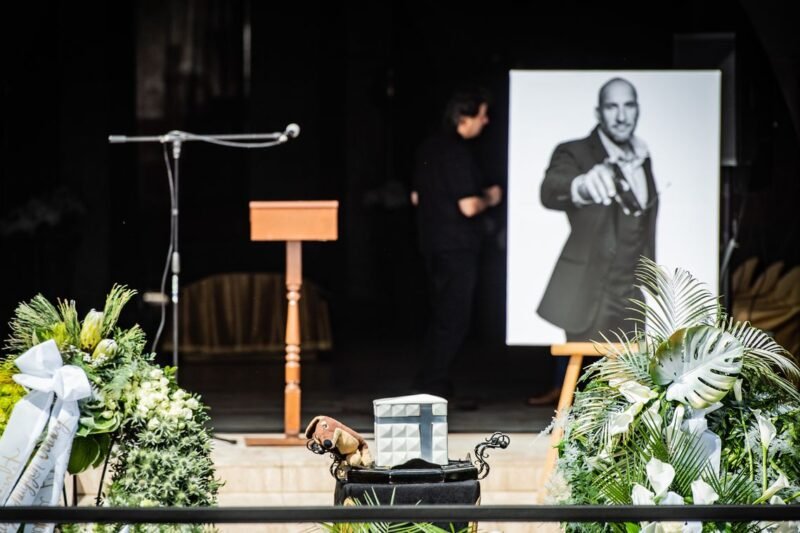 Berki Mazsi Thaiföldön luxizik – Ilyen állapotba került Berki Krisztián sírja