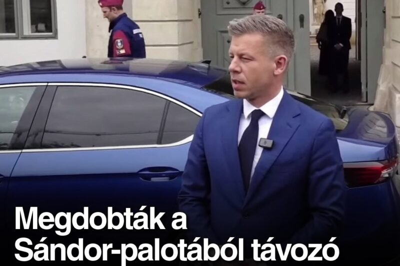 Megdobták a Sándor-palotából távozó Magyar Pétert, így reagált rá – videón az eset