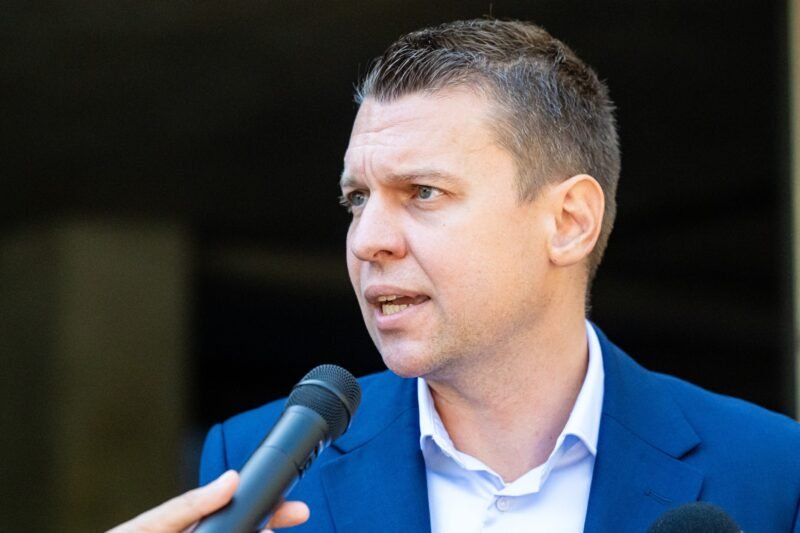 Menczer Tamás, a Fidesz kommunikációs igazgatója a Facebook-oldalán osztotta meg a gondolatait Balásy Gyuláról.